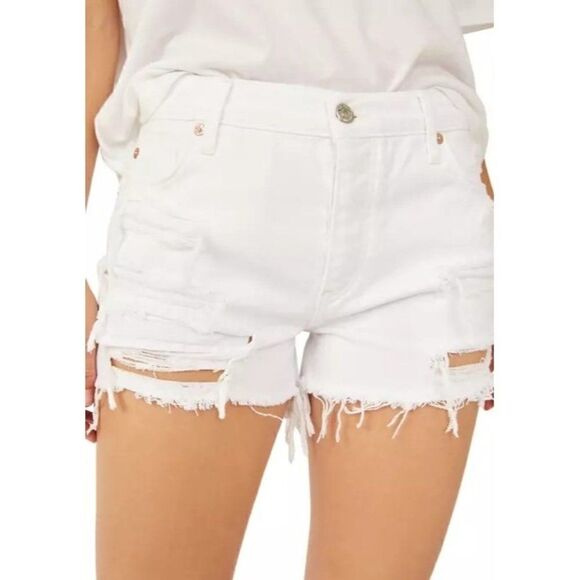 Free People NWT Distressed Denim Short in White Size 27 - Picture 2 of 4